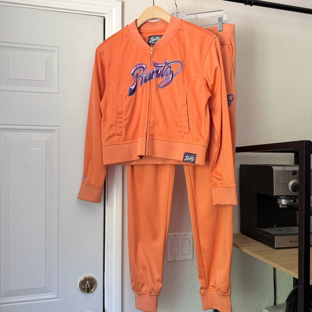 RUNTZ orange logo‎ full zip cropped sweater sweat pants set
